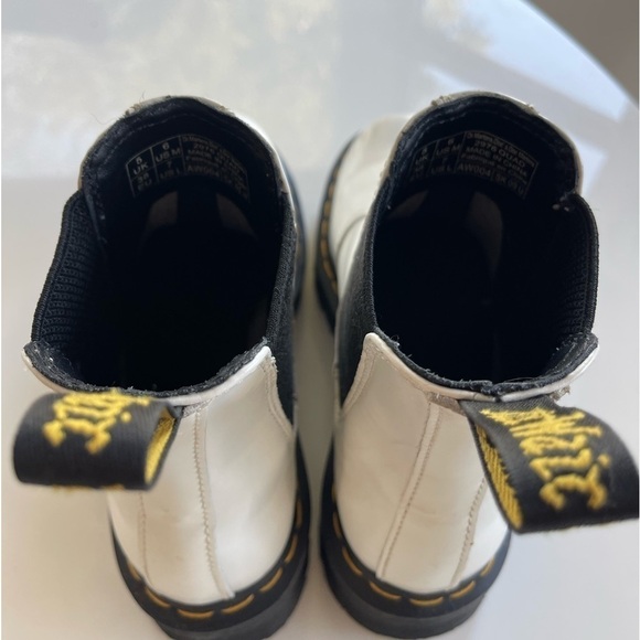 Dr Martens 2976 Platform Leather Chelsea Boot White - 7 - Picture 10 of 13